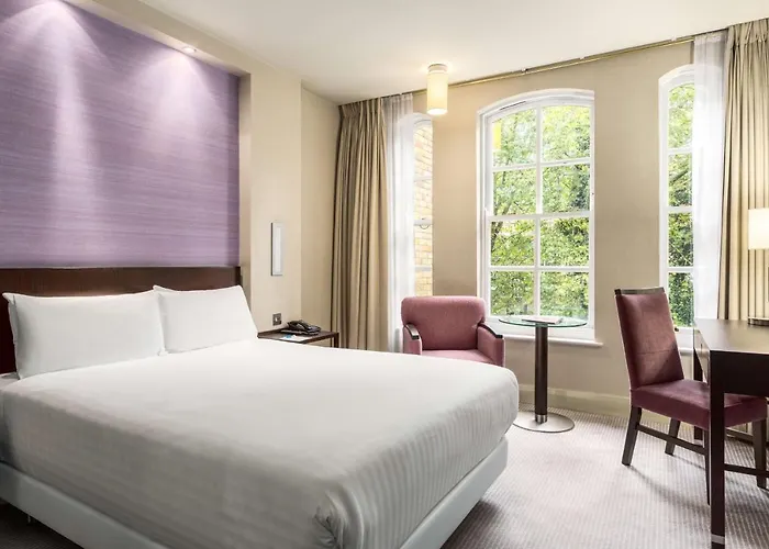 Hotel Nh London Kensington